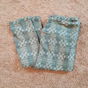 lularoe legging OS size.